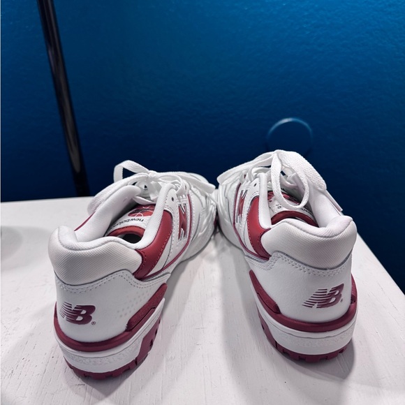 Tennis shoes. - Picture 3 of 3